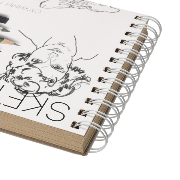 Скетчбук 60 листов А5 180х155 гребень, твердая обложка Sketch&Art пухлая бумага, софт-тач, жесткая подложка, 100г/м2 1-60-564/02 Bruno Visconti