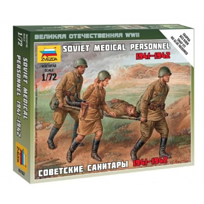 Сборная модель пластиковая Советские санитары 15 деталей 6152 Звезда