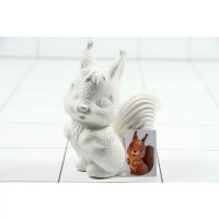 Фигурка гипсовая Белочка 29