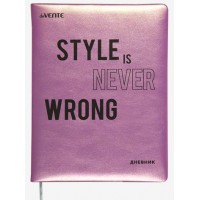 Дневник универсальный А5+ твердая обложка, поролон, кожзам Style is Never Wrong кремовая бумага, 80г/м2, шелкография 2022254 deVente